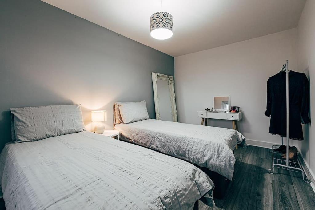 Park & Relax In 1Bd Central Liverpool Home Buitenkant foto